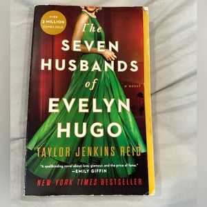 The Seven Husbands of Evelyn Hugo by Taylor Jenkins Reid